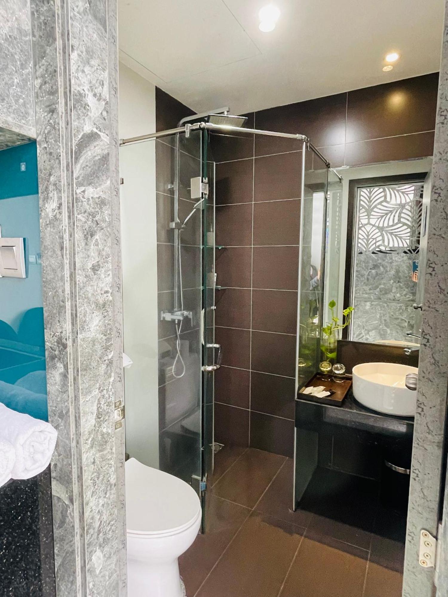 Vietnam Number One Hotel&apartment Apartment *